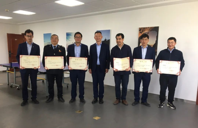 开云网页版登录入口-开云(中国)
团委举办“庆五一、迎五四”球类联谊比赛(图4) 开云网页版登录入口-开云(中国)
团委举办“庆五一、迎五四”球类联谊比赛(图4)