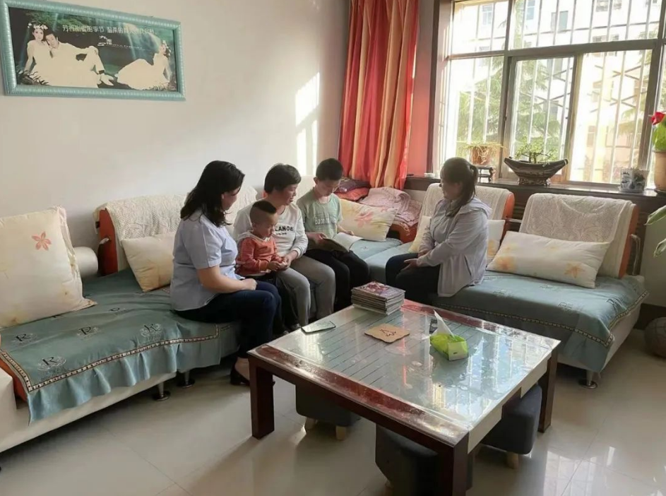开云网页版登录入口-开云（中国）
开展女职工未成年子女关爱活动(图2)