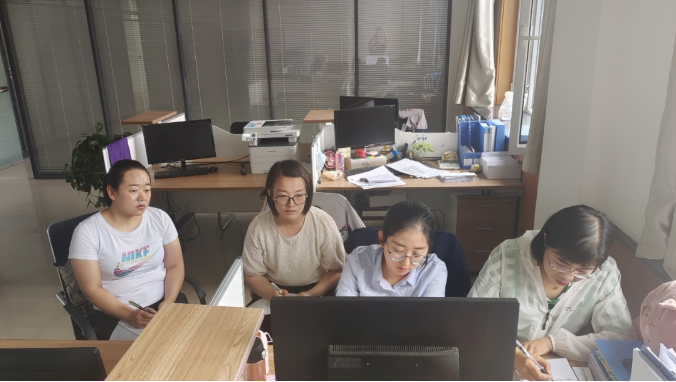 开云网页版登录入口-开云（中国）
财务管理部组织开展员工专业知识培训(图1)